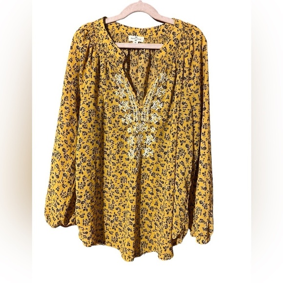 Mason & Belle Tops - Mason & Belle Floral Print Long Sleeve Peasant Blouse